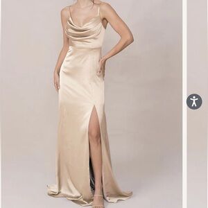 Elegant Gold Evening Gown